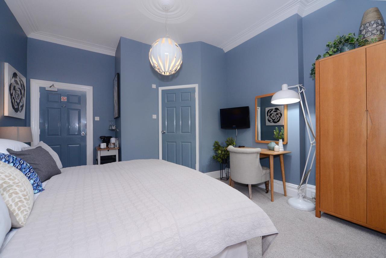 Mory House Bed & Breakfast Bournemouth Bagian luar foto