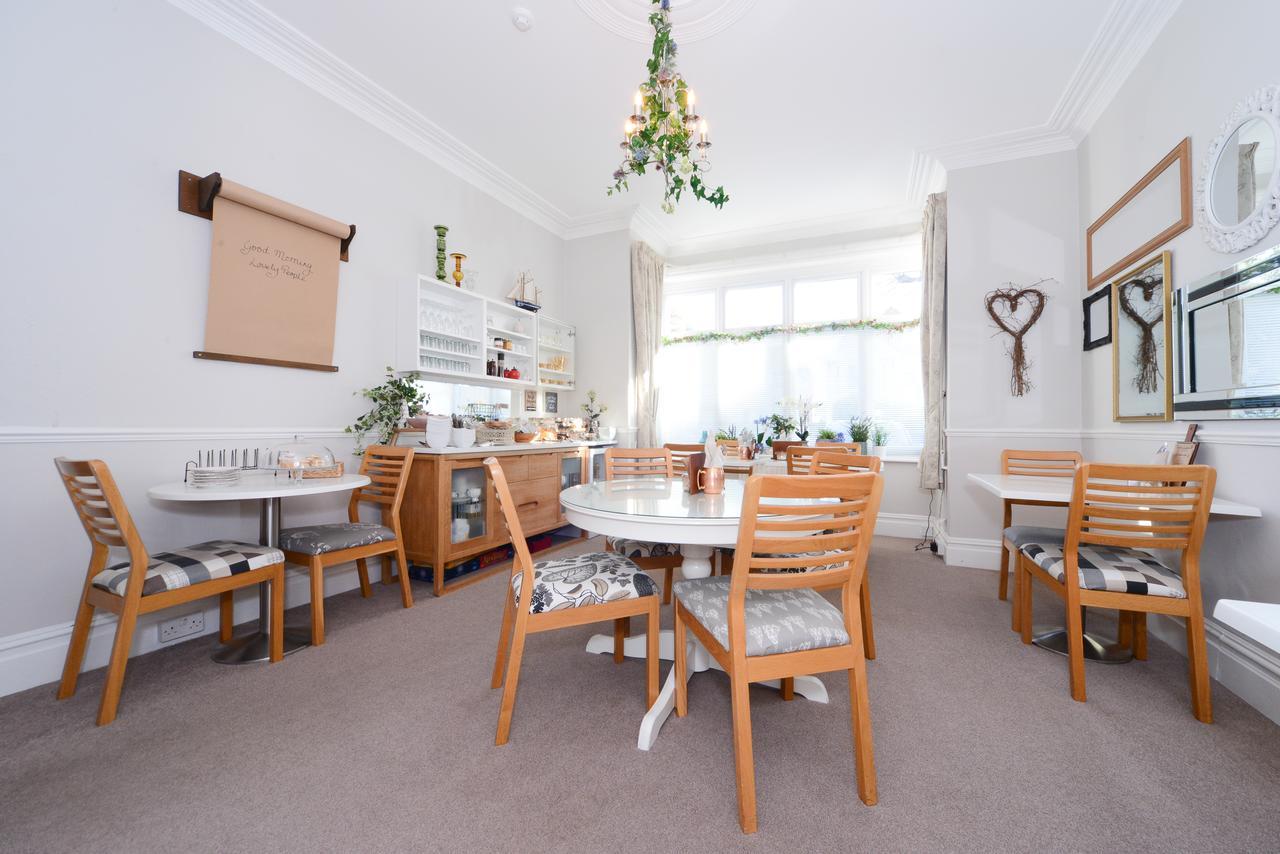 Mory House Bed & Breakfast Bournemouth Bagian luar foto